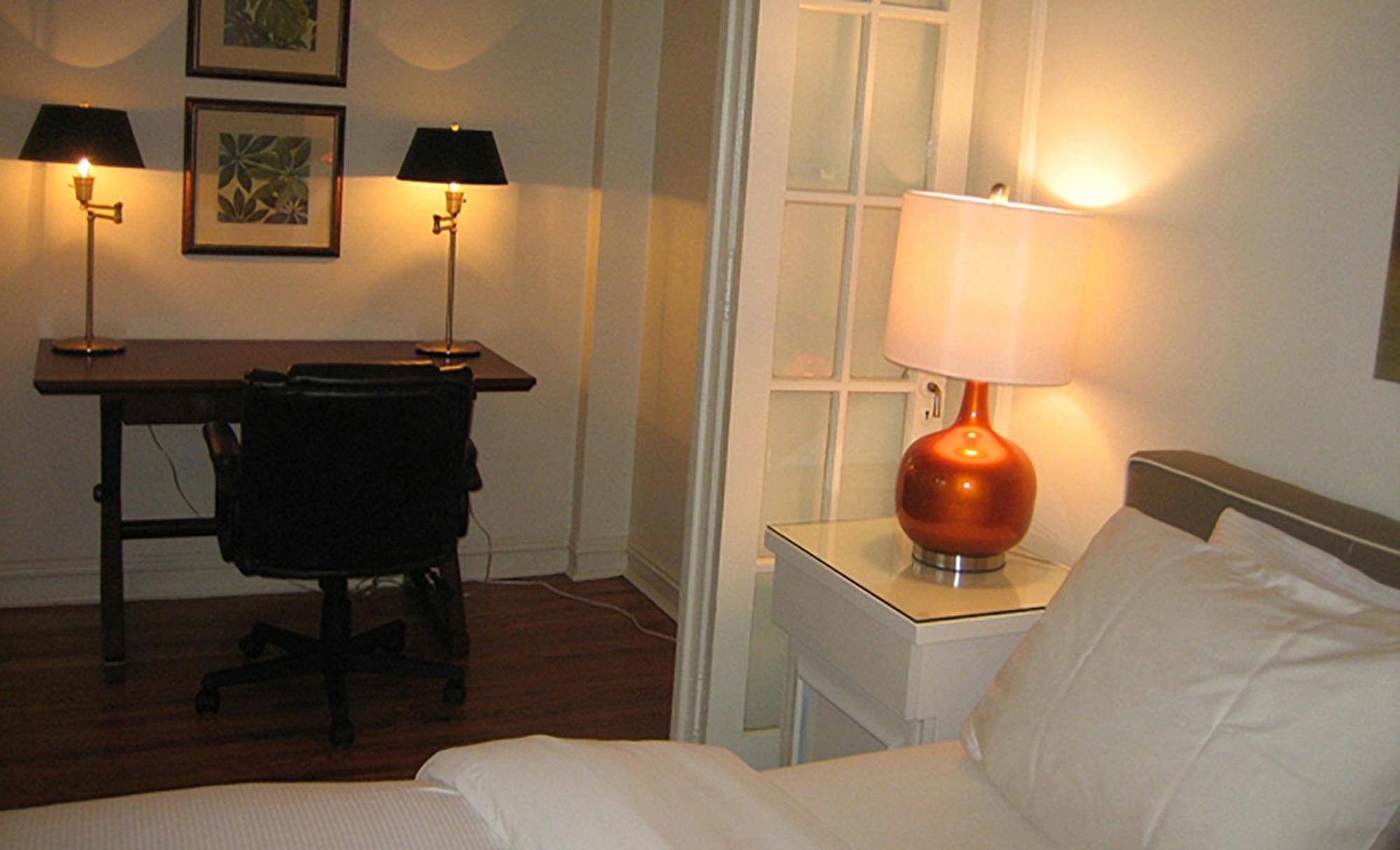 Morgan State House Inn Олбани Стая снимка
